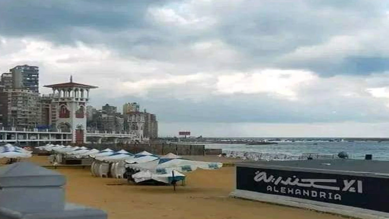 رياح بسرعة 60 كم وتوقعات حالة الطقس أول أيام عيد الفطر بالإسكندرية